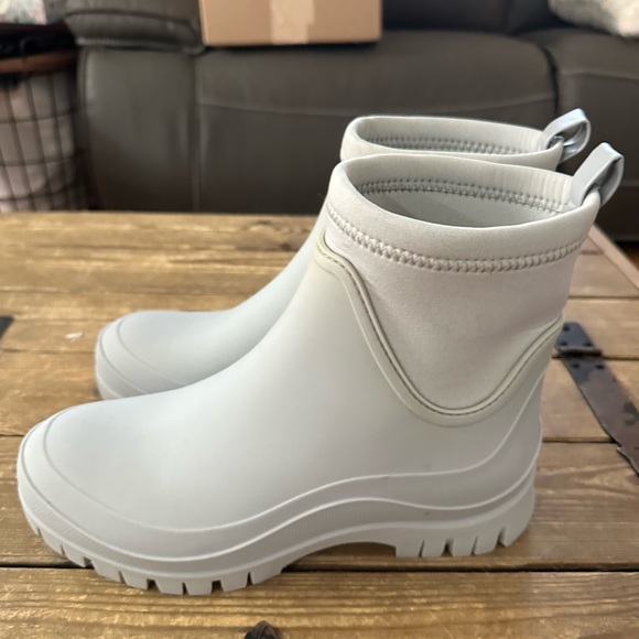 Sam Edelman Gray Winter & Rain Boots - Picture 4 of 6